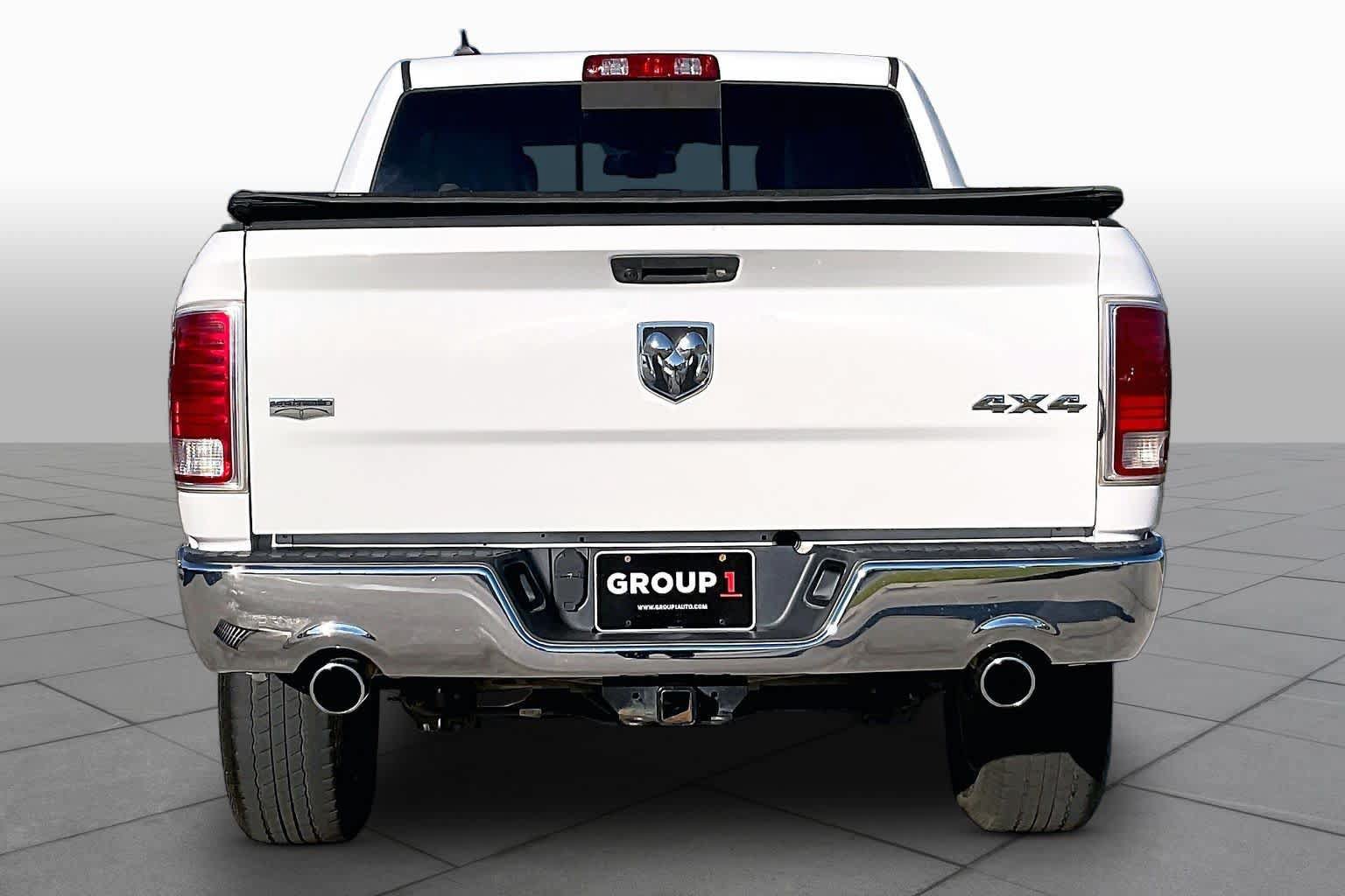 Used 2017 RAM 1500 Laramie AWD/4WD image 5