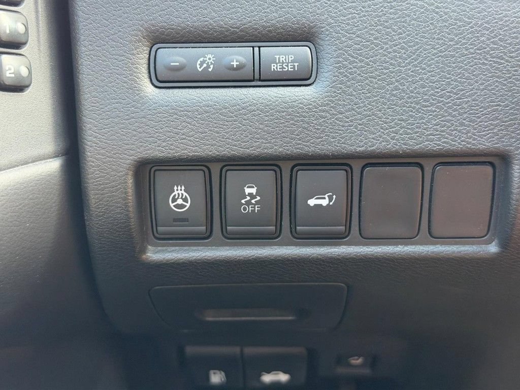 Used 2018 Nissan Murano Platinum w/ Cargo Package AWD/4WD image 16