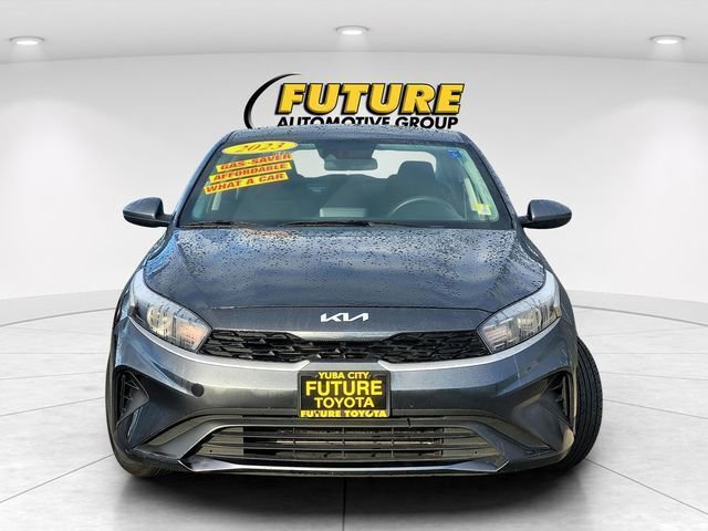 Used 2023 Kia Forte LXS image 2