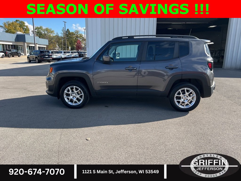 Used 2019 Jeep Renegade Latitude w/ Cold Weather Group image 13