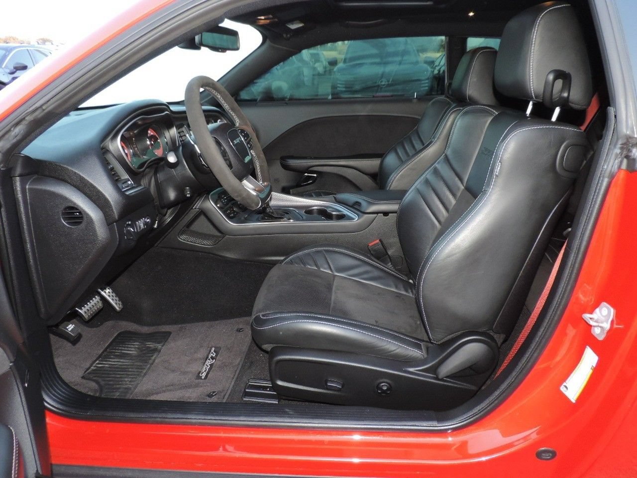 Used 2019 Dodge Challenger SRT Hellcat RWD image 20