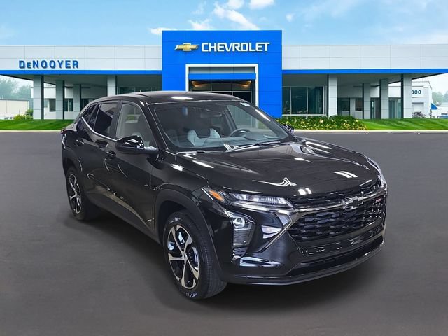 New 2026 Chevrolet Trax RS FWD image 4