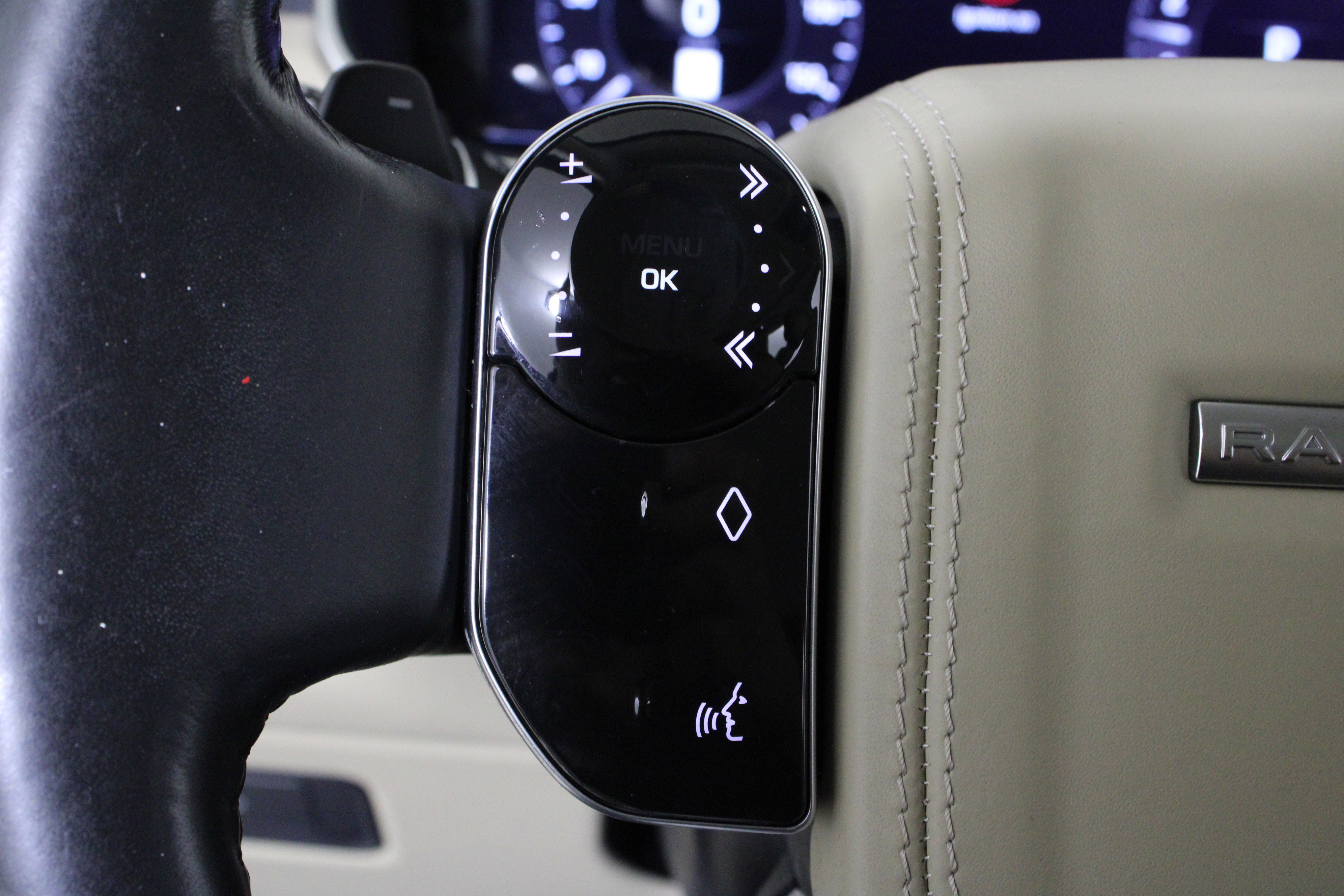 Used 2021 Land Rover Range Rover Westminster Edition image 25
