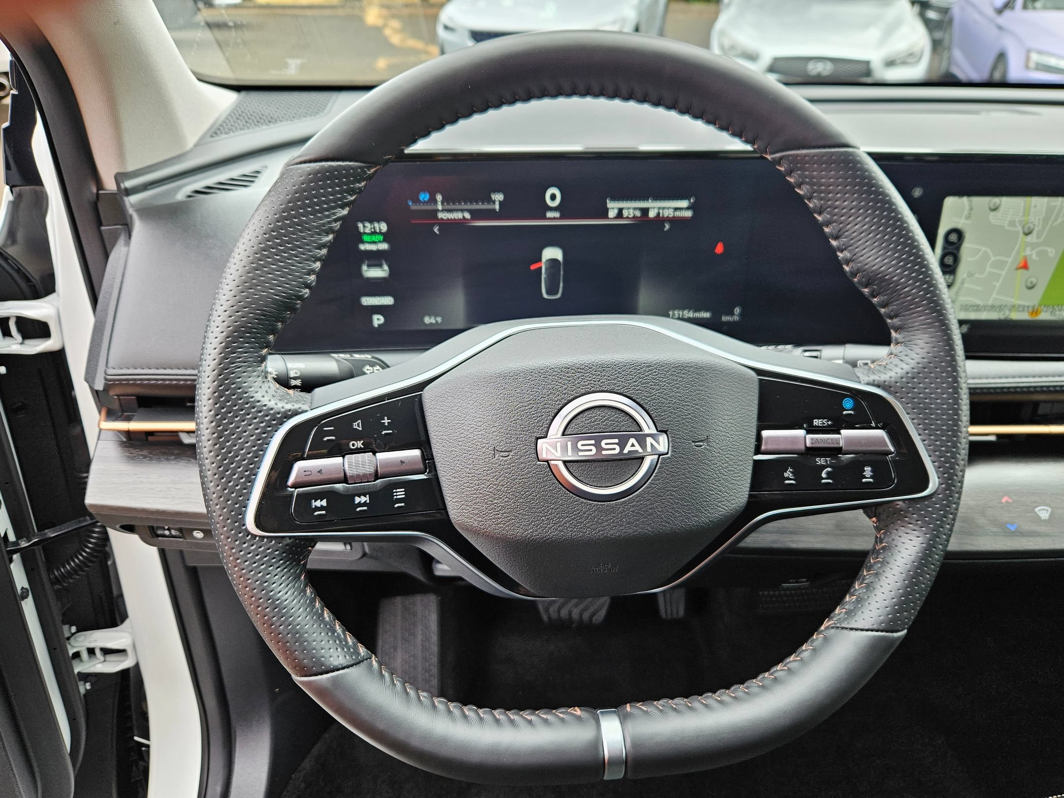 Used 2023 Nissan Ariya AWD image 14
