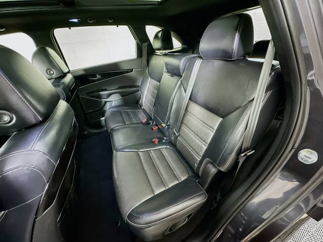 Used 2019 Kia Sorento SX AWD/4WD image 28