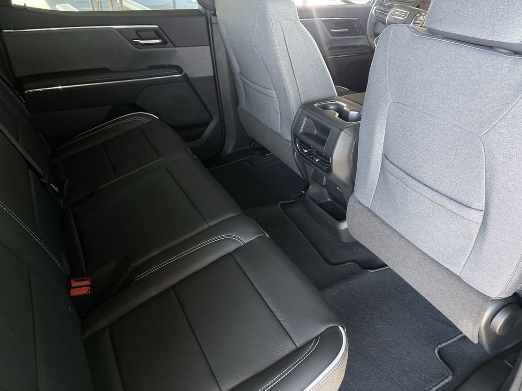 New 2026 GMC Sierra EV Elevation image 25