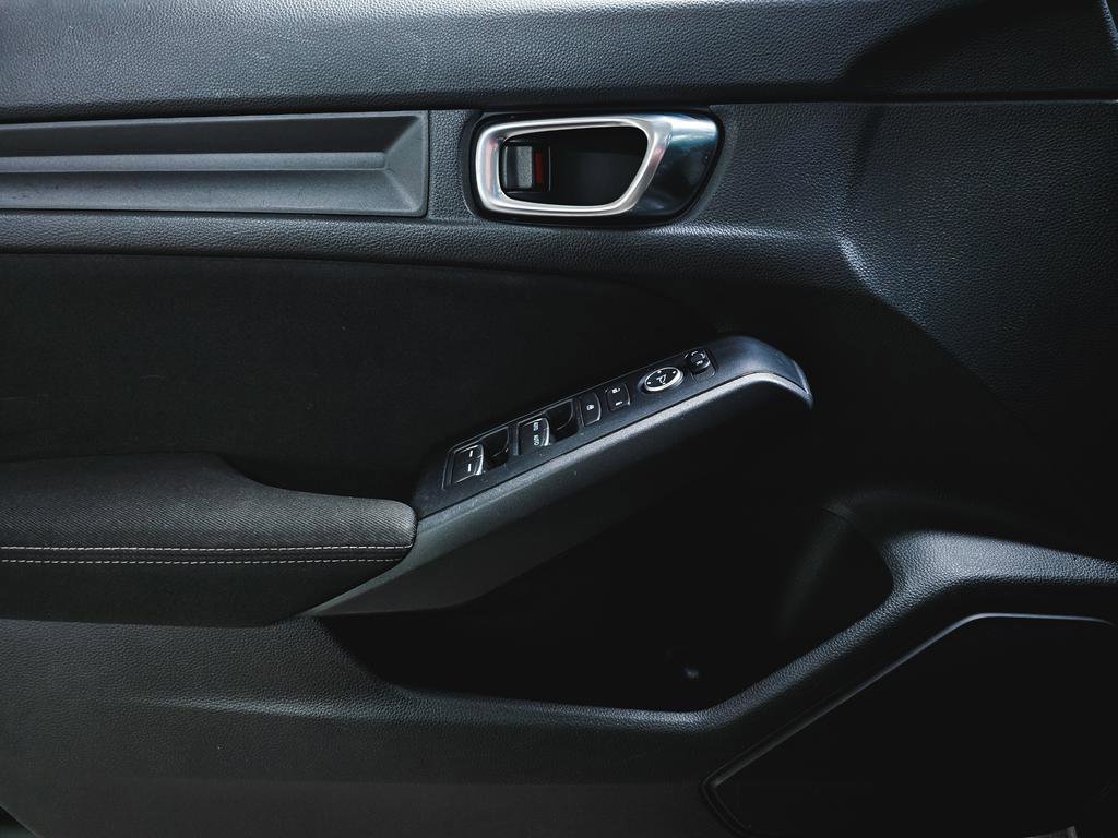 Used 2022 Honda Civic Sport image 15