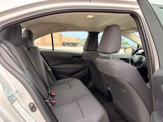 Used 2026 Toyota Corolla LE FWD image 15