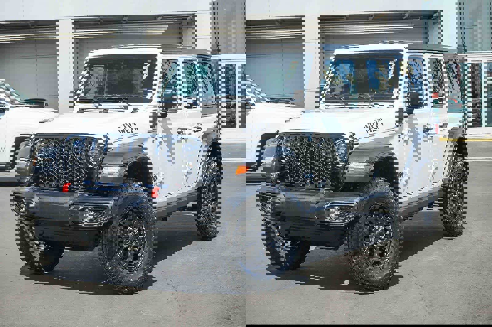 Used 2023 Jeep Wrangler Unlimited w/ Convenience Group image 1