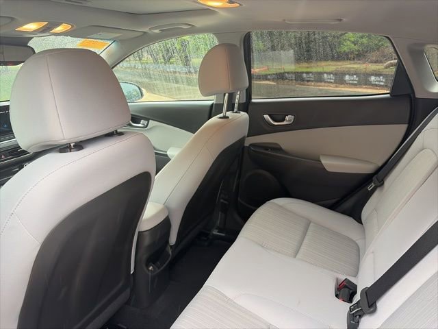 Certified 2023 Hyundai Kona SEL w/ Convenience Package AWD/4WD image 8