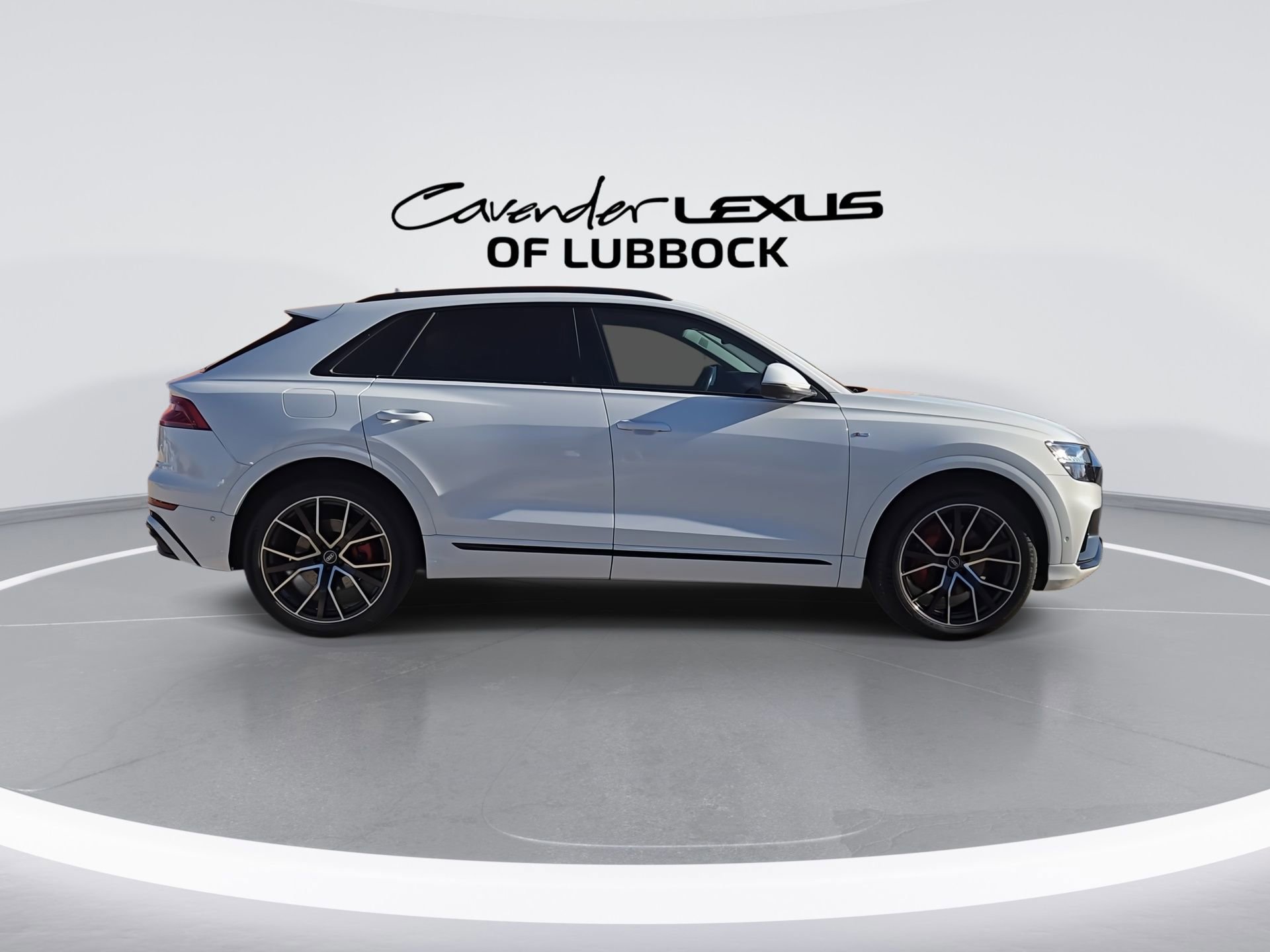 Used 2021 Audi Q8 Prestige w/ Prestige Package image 9