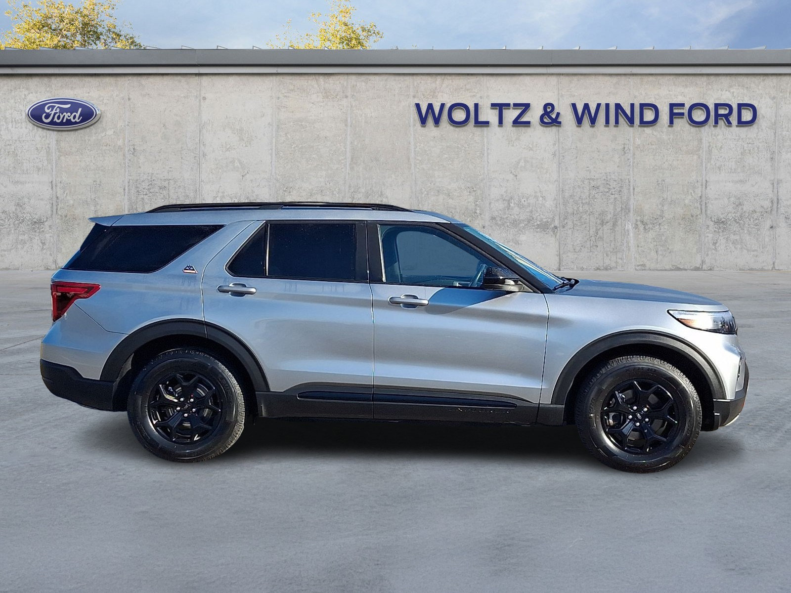 Used 2023 Ford Explorer Timberline w/ Timberline Technology Package AWD/4WD image 7