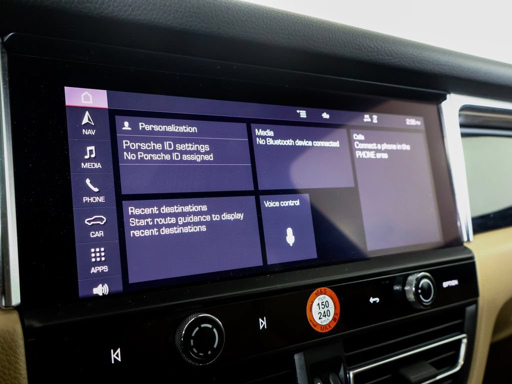 Certified 2023 Porsche Macan S w/ Premium Package AWD/4WD image 20