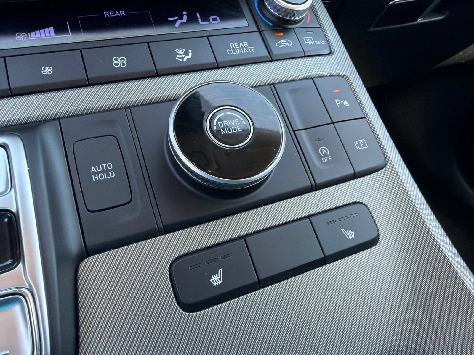Used 2024 Hyundai Palisade SEL FWD image 25
