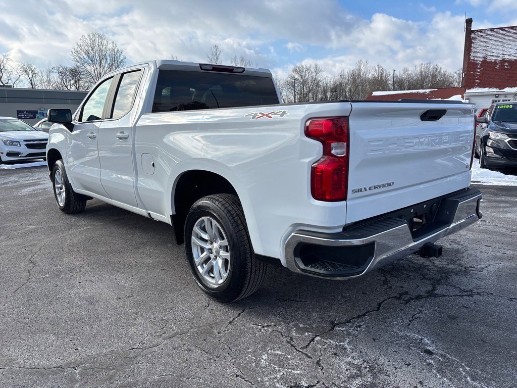Used 2019 Chevrolet Silverado 1500 LT w/ Bed Protection Package image 5