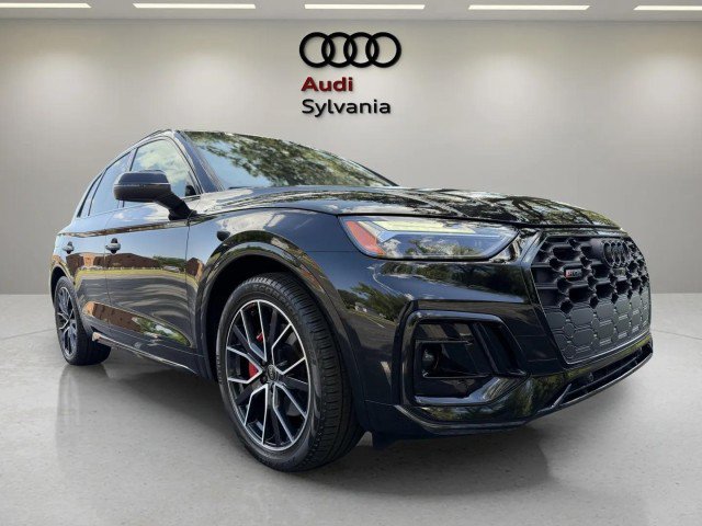 Certified 2025 Audi SQ5 Premium Plus w/ Premium Plus Package AWD/4WD image 1