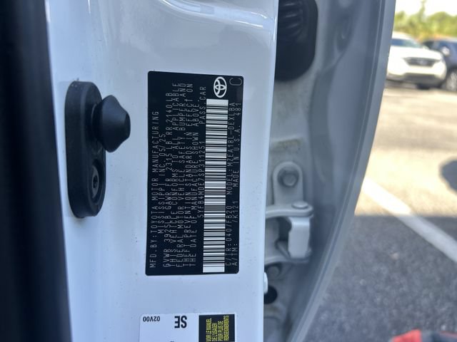 Used 2025 Toyota Corolla LE FWD image 33