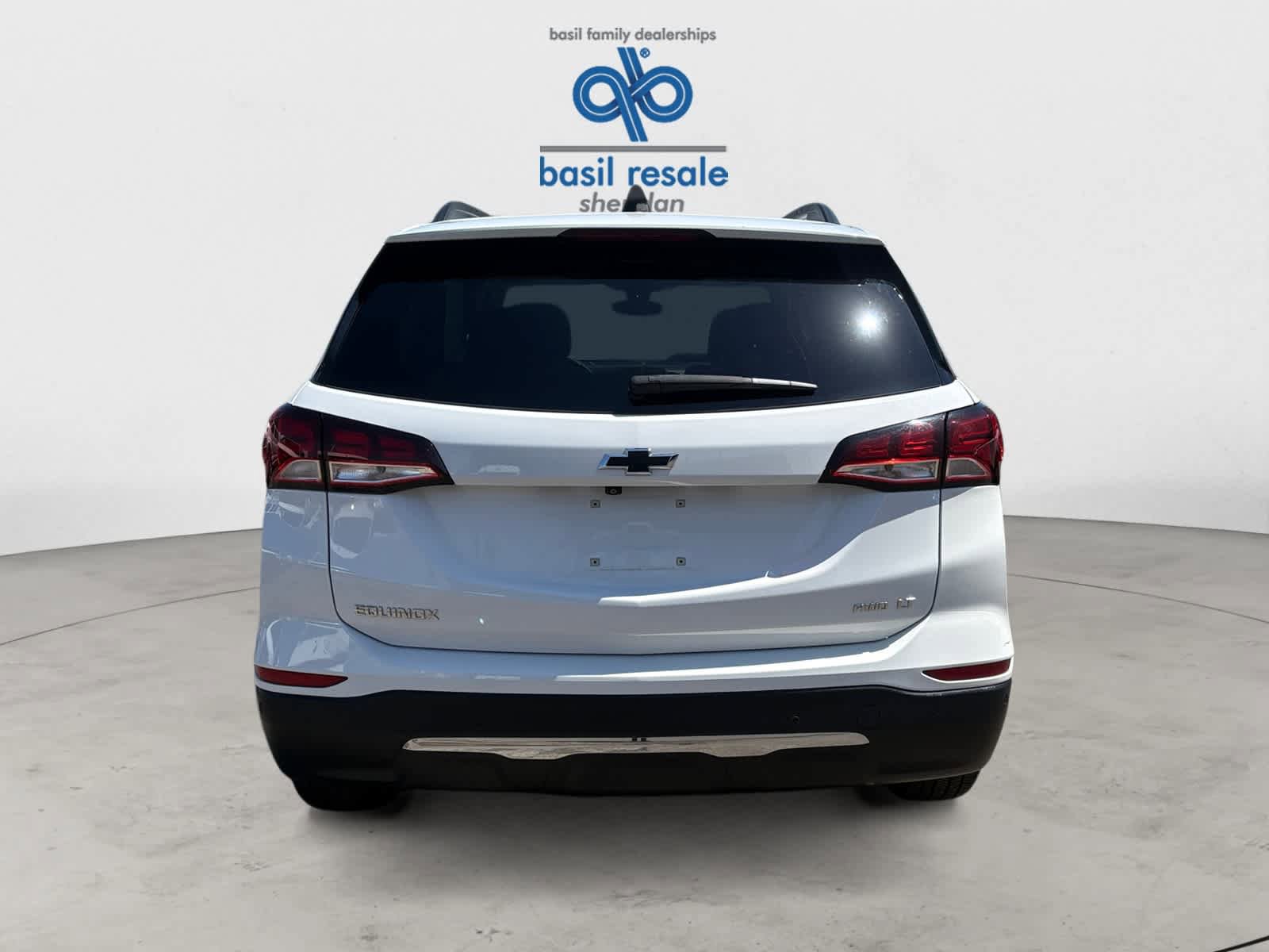 Used 2023 Chevrolet Equinox LT AWD/4WD image 4