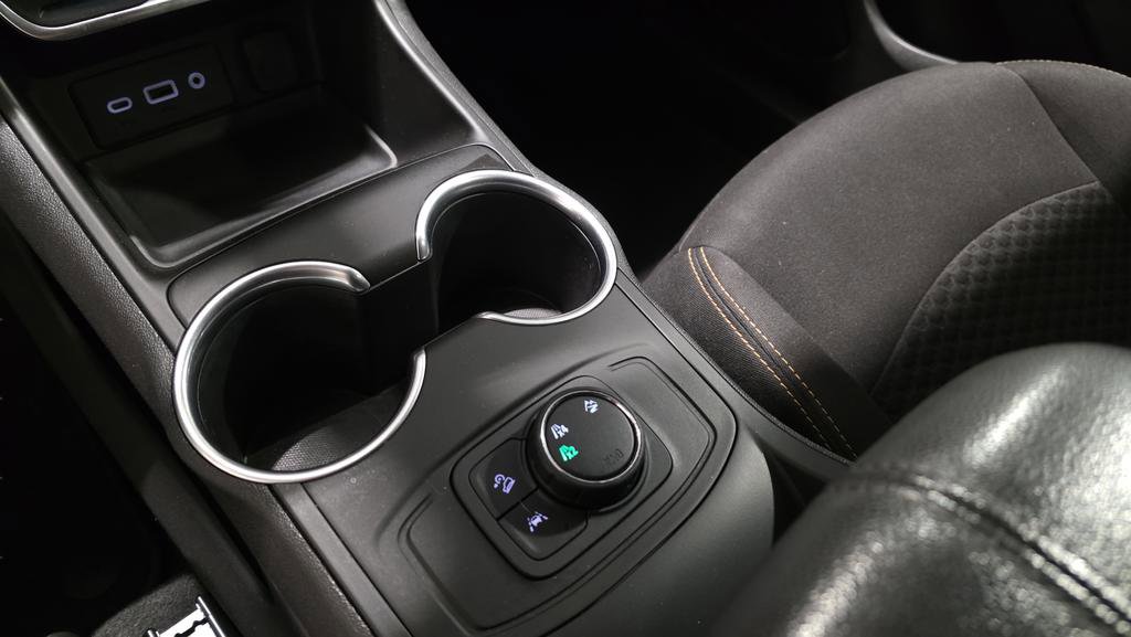 Used 2020 GMC Terrain SLE image 23