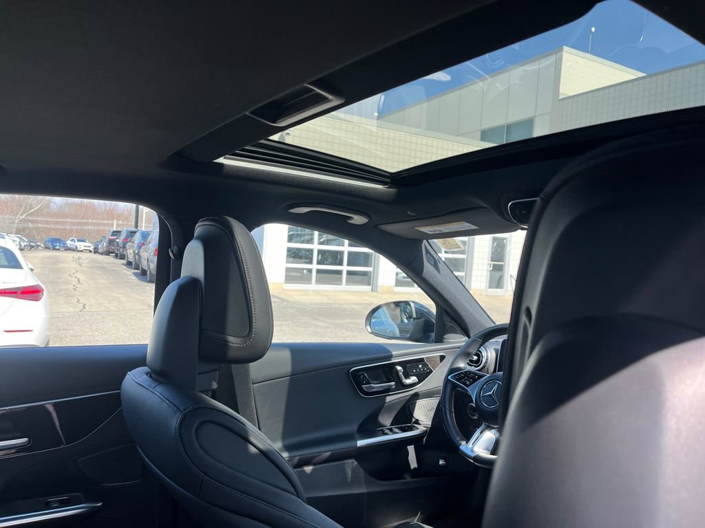 Certified 2023 Mercedes-Benz C 300 4MATIC Sedan w/ Exclusive Trim Package image 19