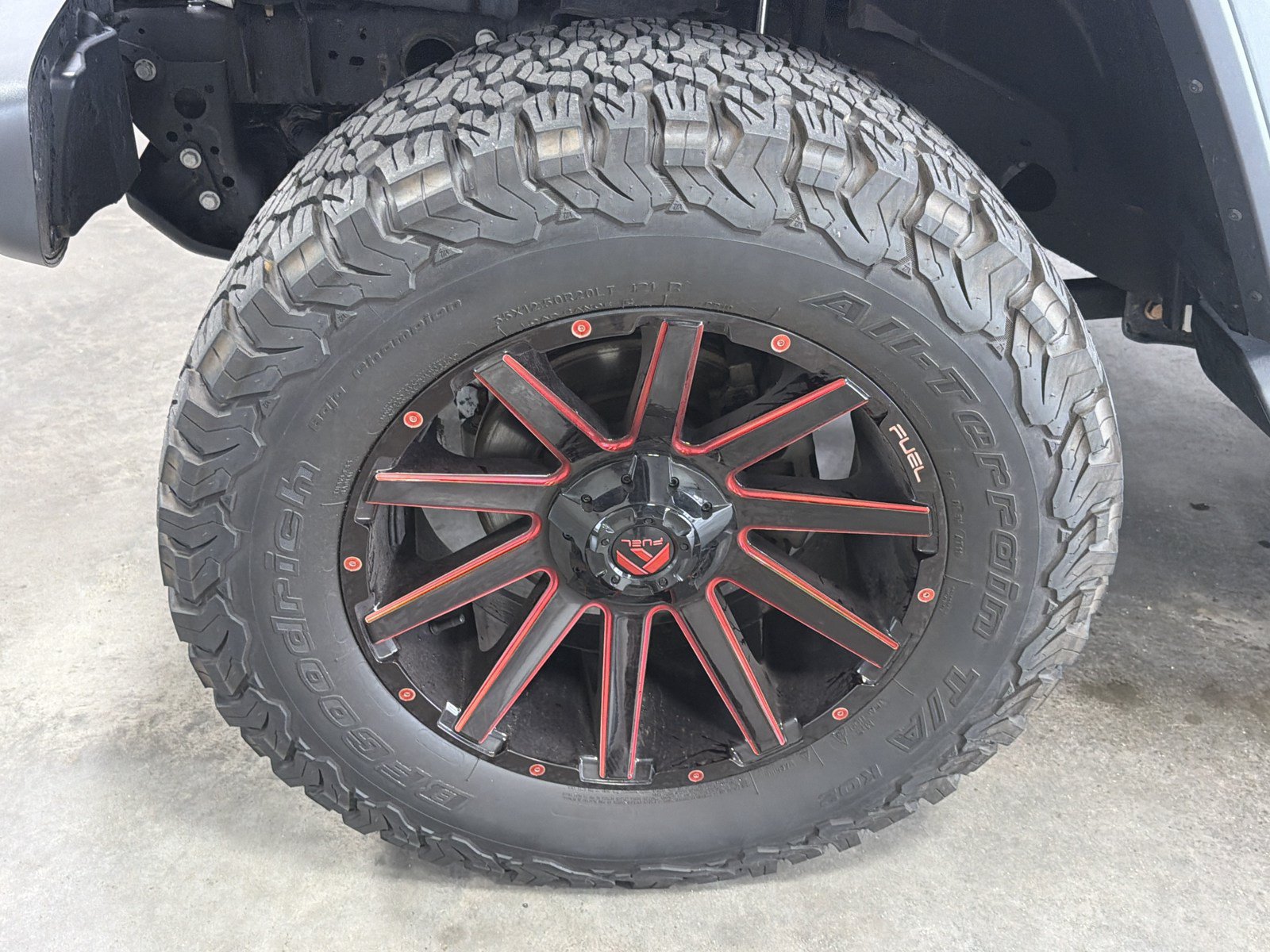 Used 2020 Jeep Gladiator Rubicon w/ Safety Group AWD/4WD image 15