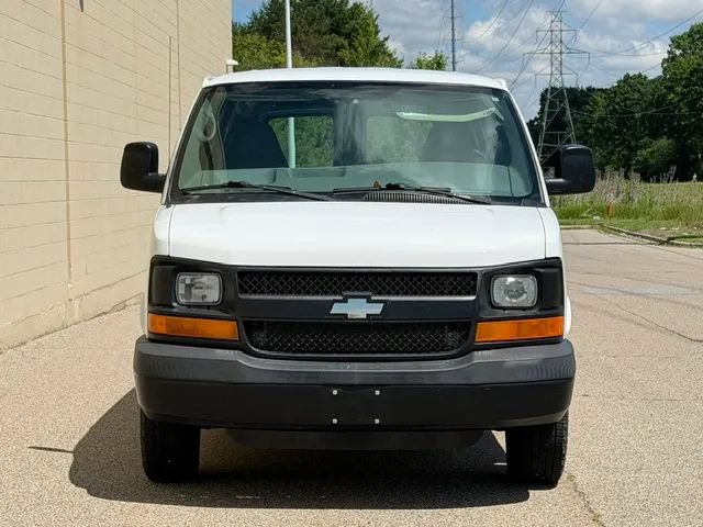 Used 2007 Chevrolet Express 1500 RWD image 6