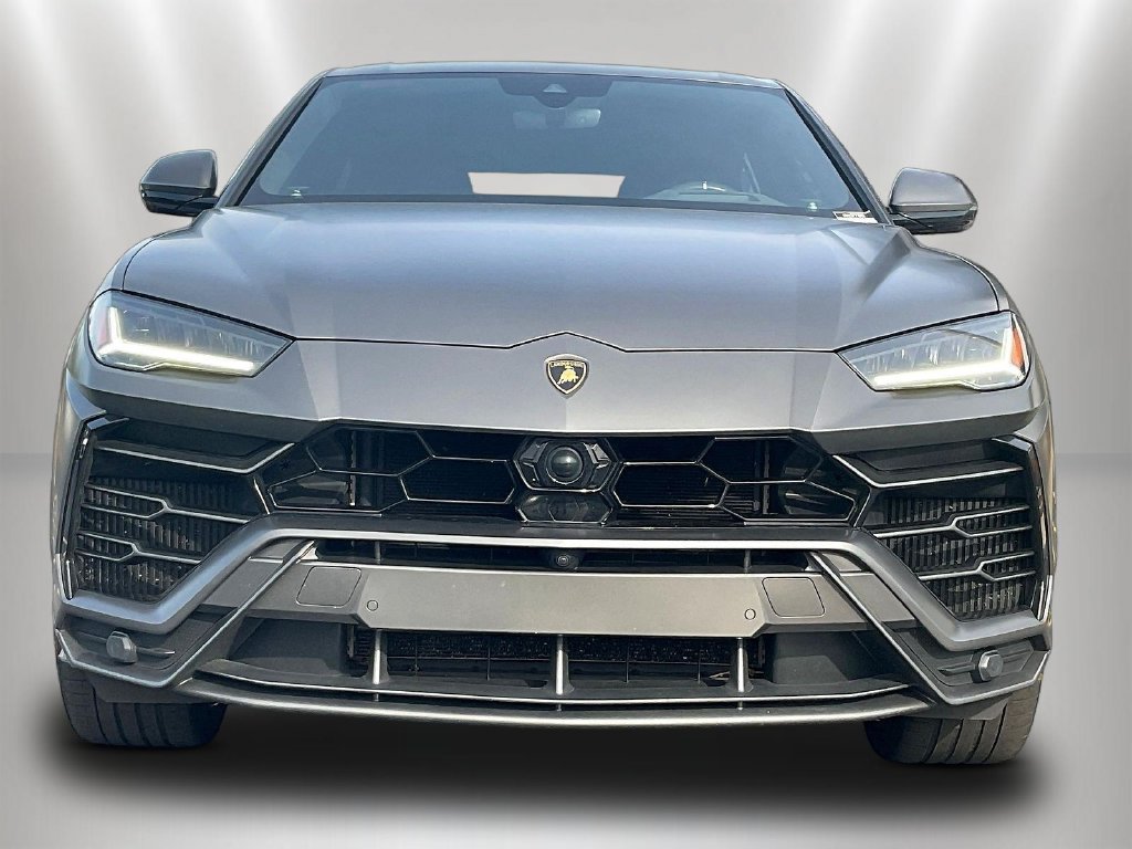 Used 2021 Lamborghini Urus AWD/4WD image 2