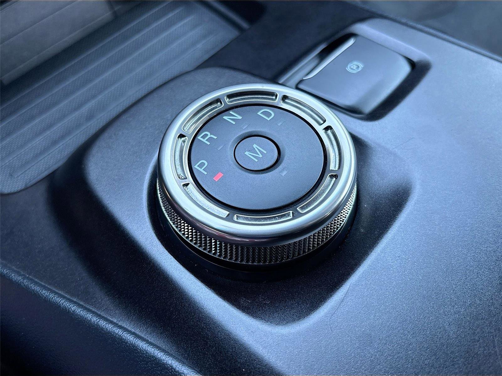 Used 2020 Ford Mustang Shelby GT500 w/ Carbon Fiber Track Pack image 18