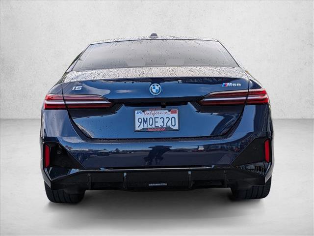 Used 2024 BMW i5 M60 w/ Premium Package image 7