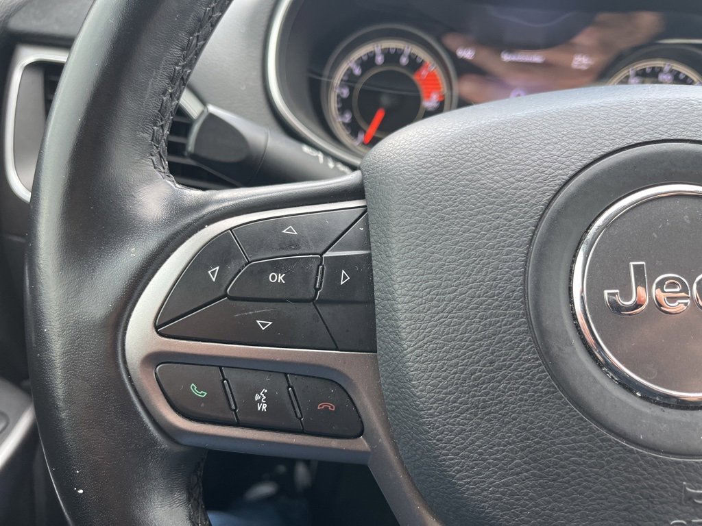 Used 2021 Jeep Cherokee Latitude Lux w/ Comfort/Convenience Group image 15