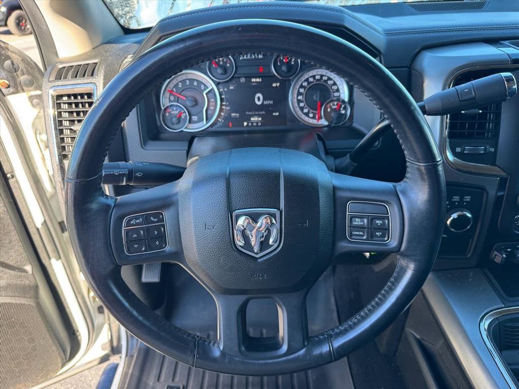 Used 2018 RAM 2500 Big Horn w/ Sport Appearance Group AWD/4WD image 25