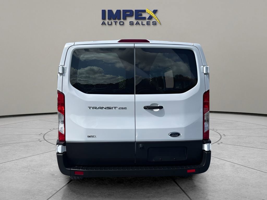 Used 2024 Ford Transit 250 Low Roof w/ Exterior Upgrade Package image 4