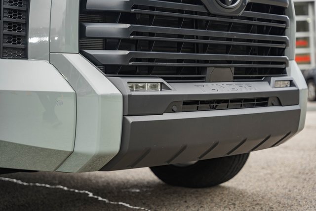 Used 2025 Toyota Tundra SR5 w/ SR5 Convenience Package image 13