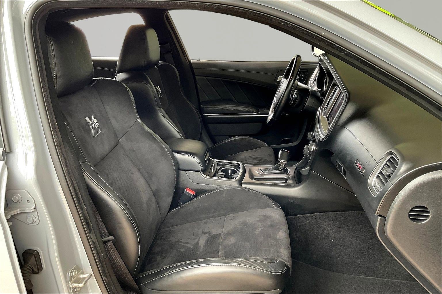 Used 2022 Dodge Charger Scat Pack w/ Plus Group RWD image 29