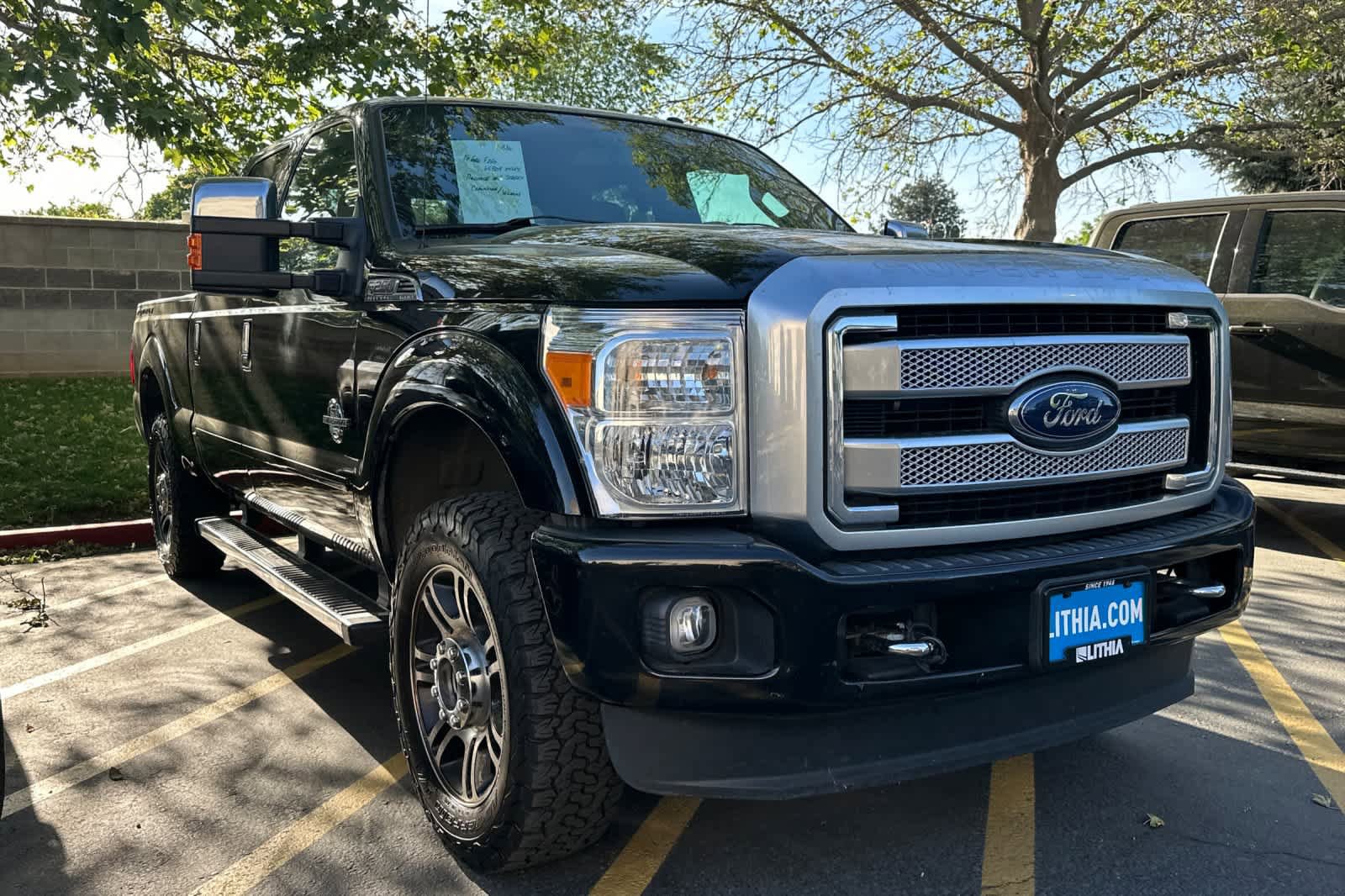 Used 2016 Ford F250 Platinum w/ FX4 Off-Road Package AWD/4WD image 3