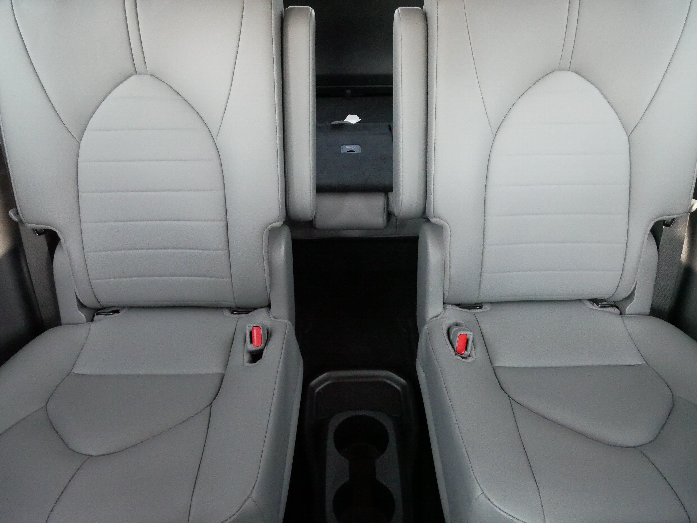 Certified 2026 Toyota Highlander XLE AWD/4WD image 13