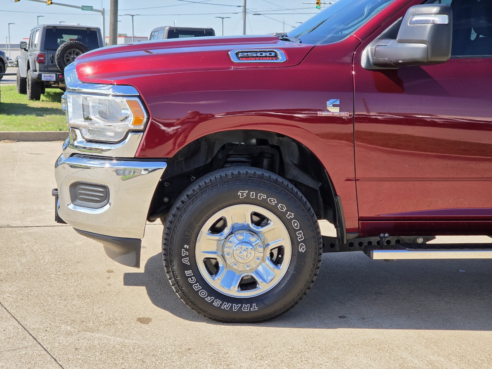 Used 2024 RAM 2500 Tradesman w/ Chrome Appearance Group AWD/4WD image 10