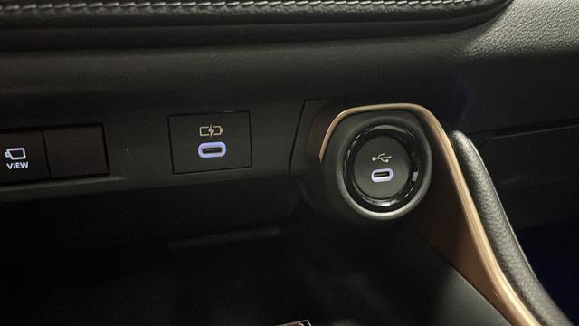 Used 2024 Toyota Grand Highlander AWD Hybrid image 33