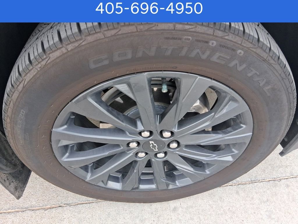 Used 2023 Chevrolet Traverse RS image 26