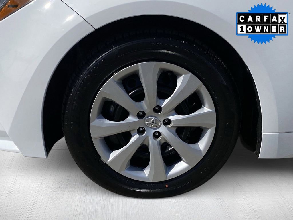 Certified 2024 Toyota Corolla LE image 14