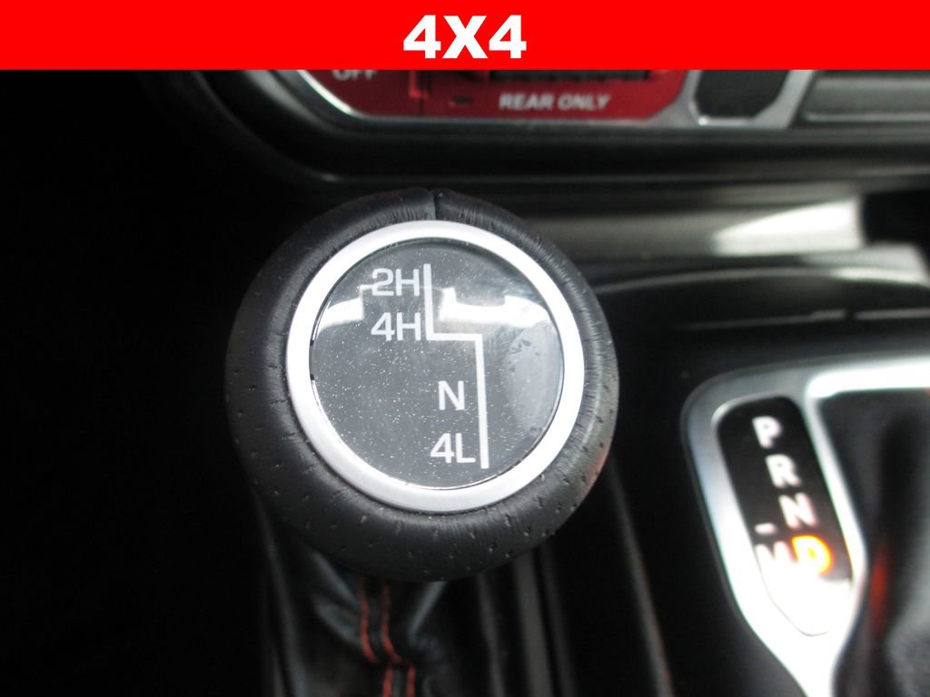 Used 2022 Jeep Gladiator Mojave w/ LED Lighting Group image 28
