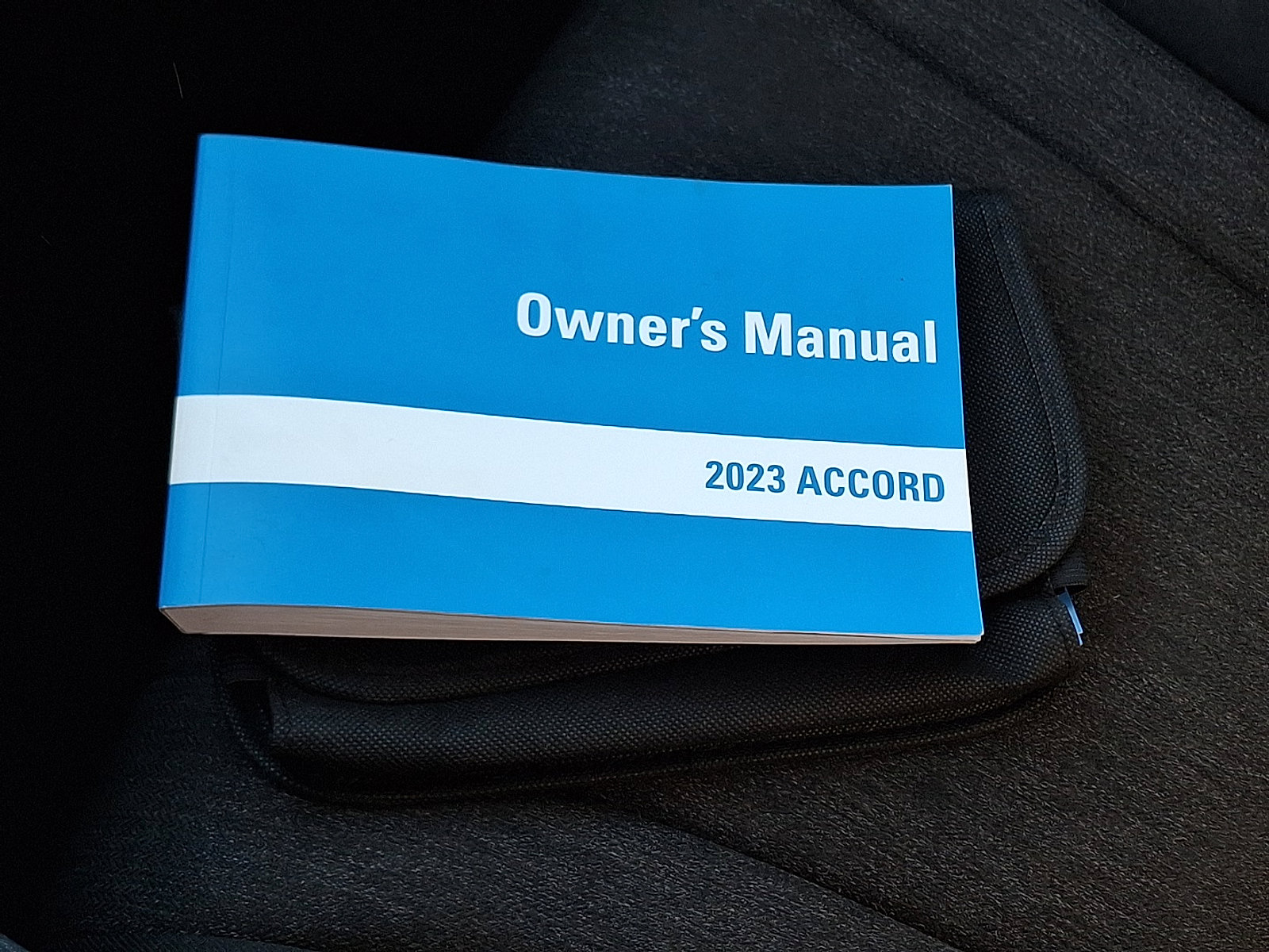 Used 2023 Honda Accord EX image 25