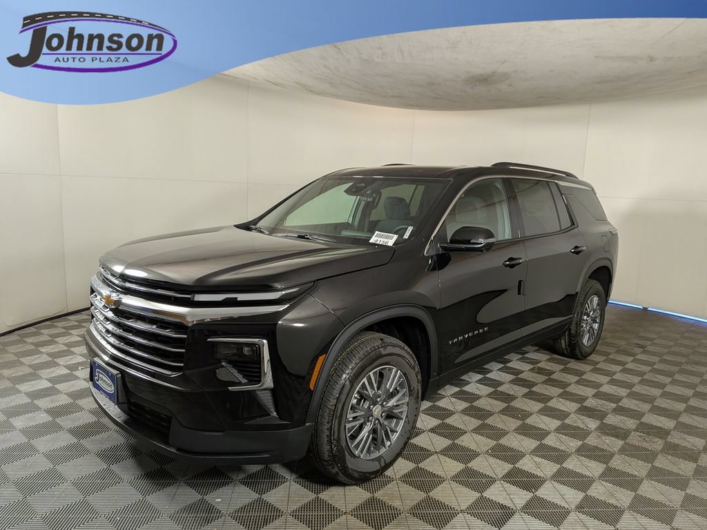 New 2026 Chevrolet Traverse LT w/ Driver Confidence Package AWD/4WD image 1