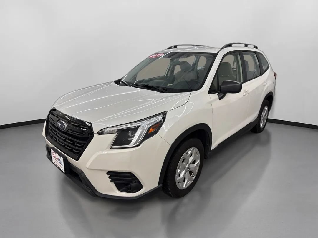 Used 2023 Subaru Forester AWD/4WD image 4