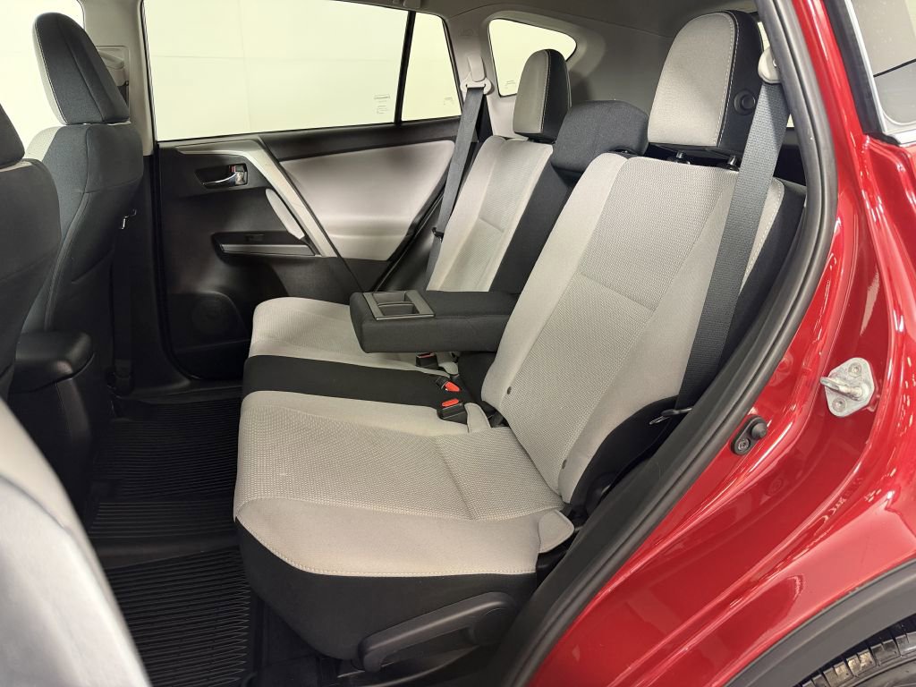 Used 2017 Toyota RAV4 XLE image 20