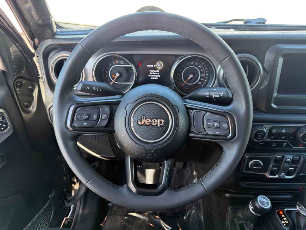 Used 2023 Jeep Gladiator Sport AWD/4WD image 12