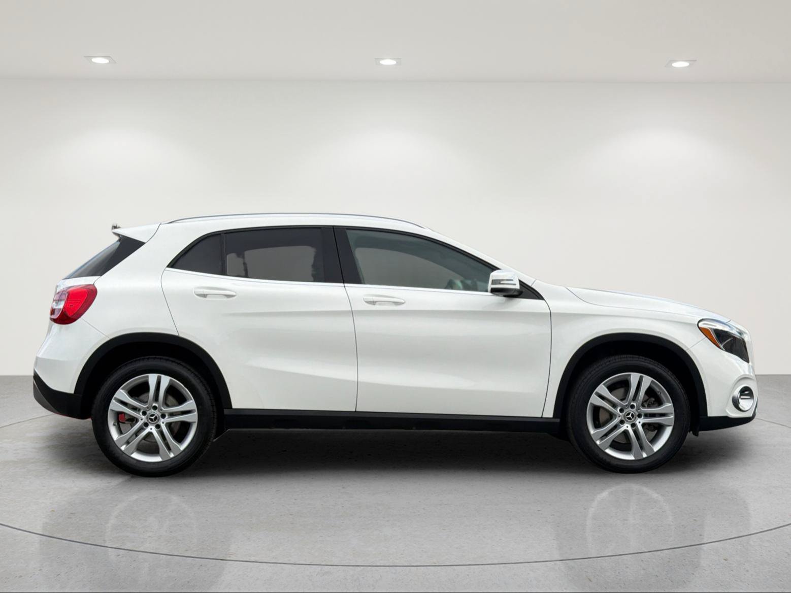 Certified 2020 Mercedes-Benz GLA 250 4MATIC image 6