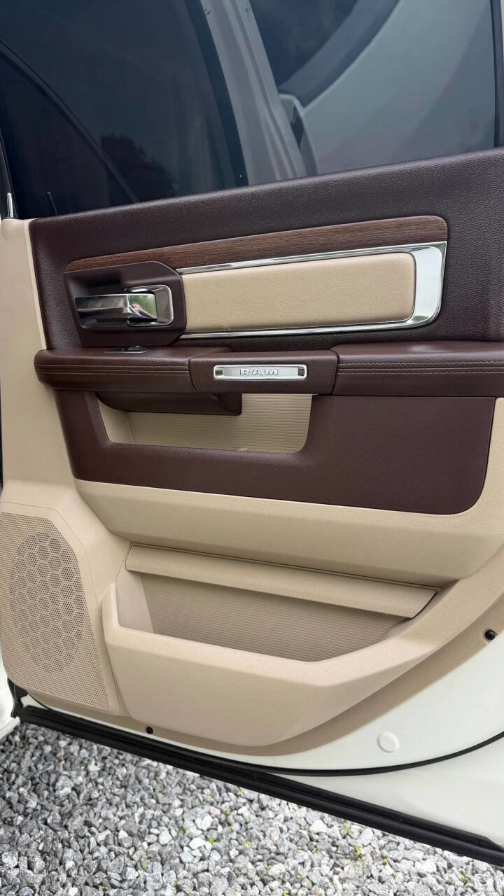 Used 2017 RAM 2500 Laramie w/ Protection Group image 23