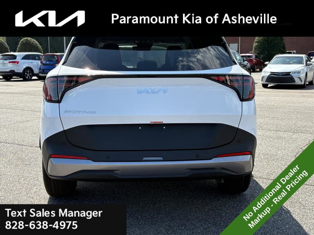 New 2026 Kia Sportage LX image 5