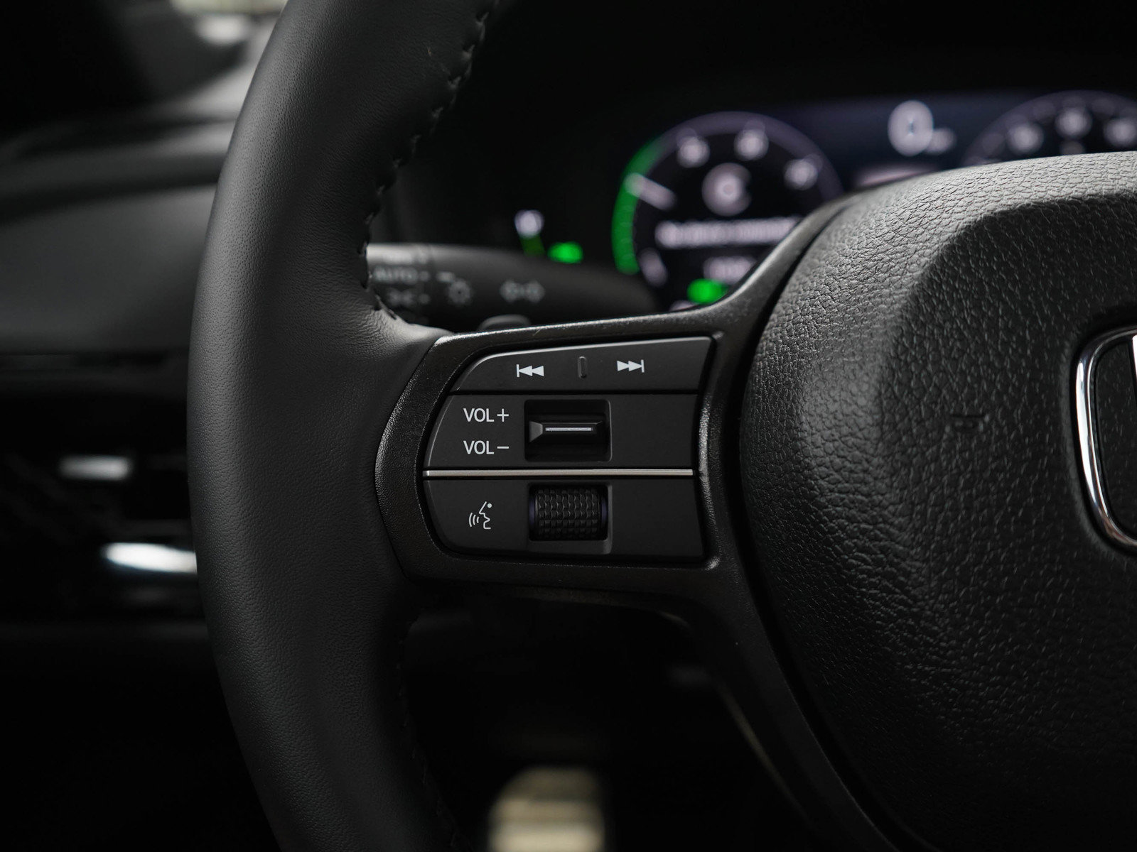 Used 2025 Honda Accord Sport image 24